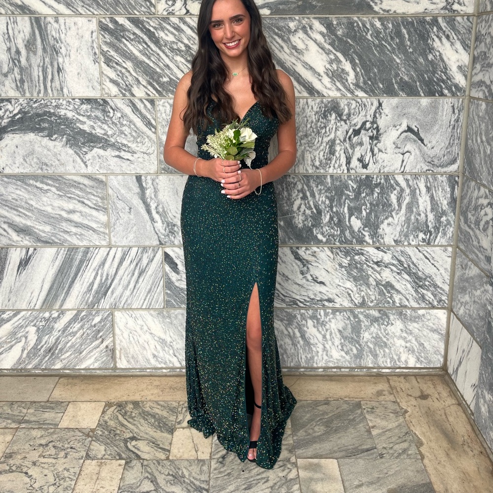 Sherri Hill - Size 0